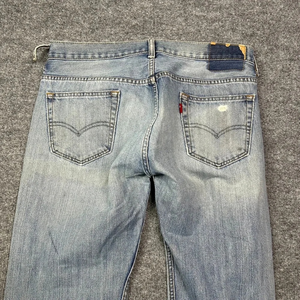 Levi's Jeans Men's Light Blue Denim Distressed Straight Fit Zip Fly - 35X32.5